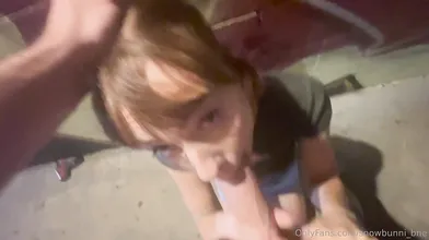 Snowbunni_bne Blows Huge Cock In A Parking Lot