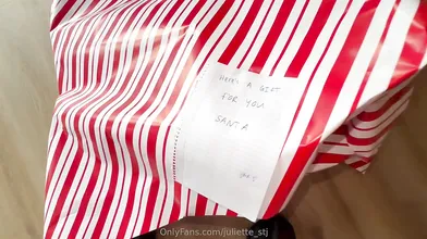 Juliette Stj Receives Creampie From Santa As A Present