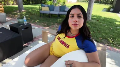 Melztube's Steamy 4K Sex Video: Big Boobs and Outdoor Fun
