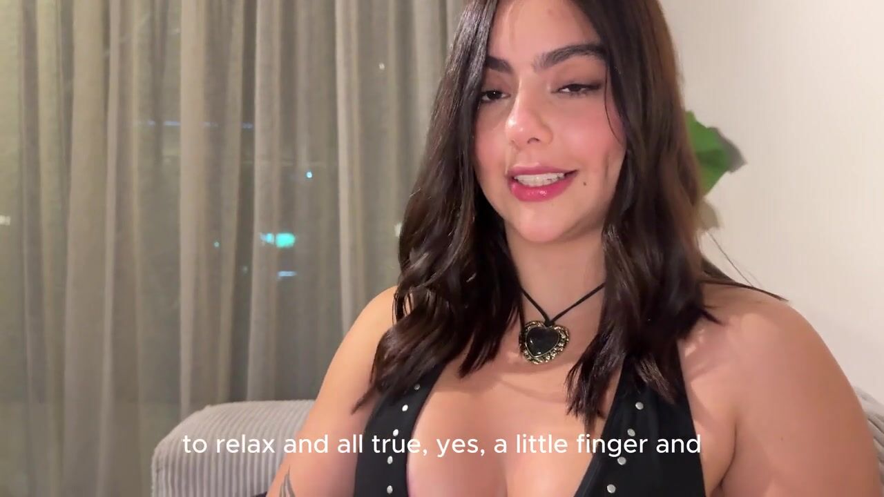 Iris Rodriguez's Intense Anal and Blowjob Session