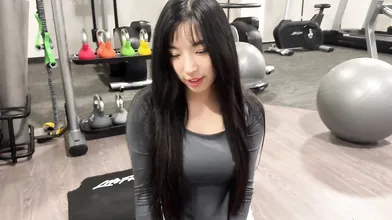 Elle Lee Drilled From Behind in Intense Action
