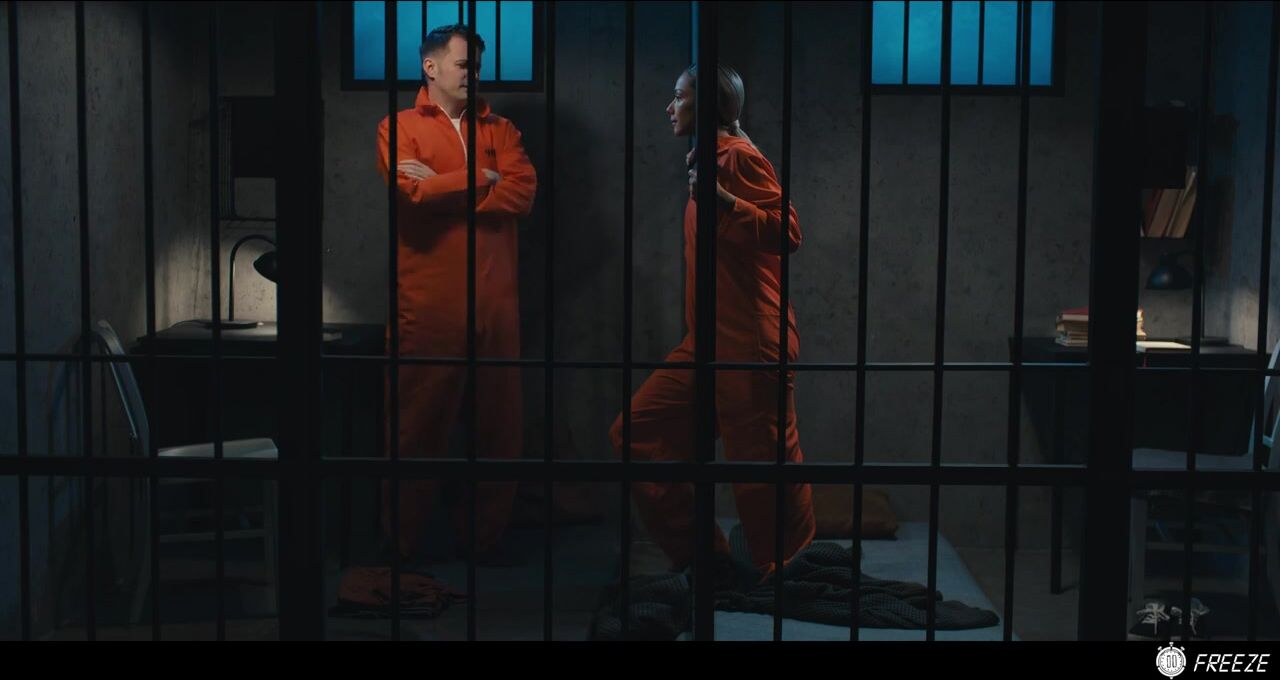 VeroLeal's Steamy Prison Cell Encounter