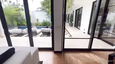 Renee Gracie's HD Poolside Hardcore Ride