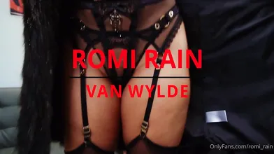 Romi Rain: Seductive Star Performance