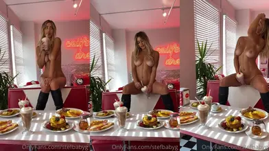 Stefanie Knight's Nude Striptease at Lunchtime