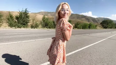Lil Karina's Roadside Outdoor Blowjob Adventure
