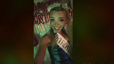 Bougie_Bb's Birthday: Double Dildo Masturbation Fun