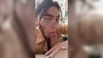 Cosplayer Emjayplays Gives A Blowjob And Gets Fucked On All Fours