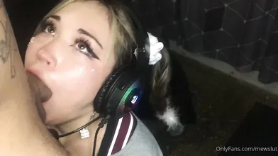 Mewslut Goes Deep While Listening To Music