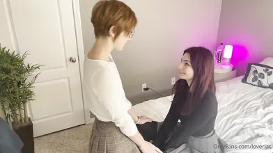Laci Witton Gets Fingered By Her Best Friend