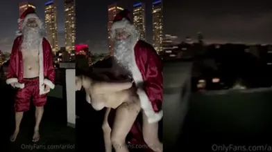 Arilol Has Sex With Santa Claus At Christmas Time