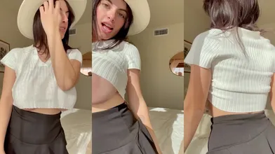 Cowgirl Alexa Pearl Shows Her Huge Tits