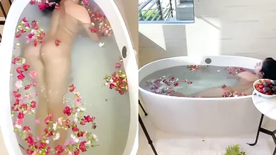 Mati Marroni Seducing Naked In Her Tub