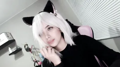 Sherryshen Masturbating In Her Chair