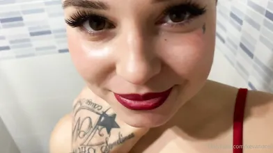 Kevandceli Sucks Dick In The Shower