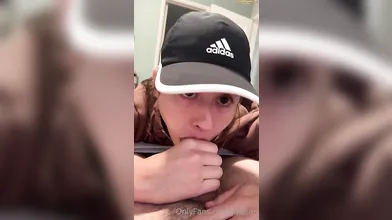 Jules Ari Sucking Big Cock