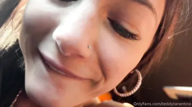 Itssophietyler Fucking In A Car