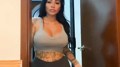 Brittanya Razavi Sucking Cock