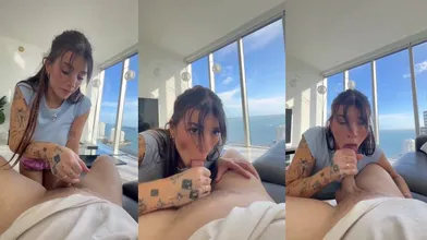 Arikytsya Gives Blowjob