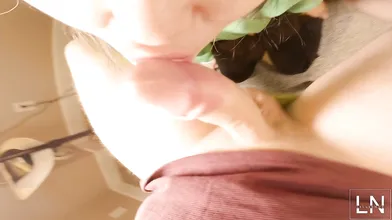 Lillie Nue Sucking A Cock Pov