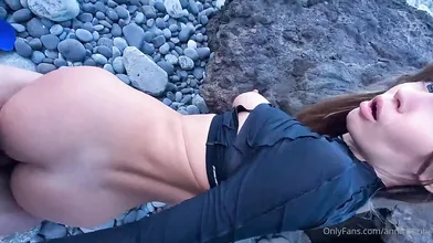 Anna Ralphs Hiking Sex Tape Video Leaked