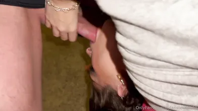 Kinsley Alyse Receives Facial From Blowjob