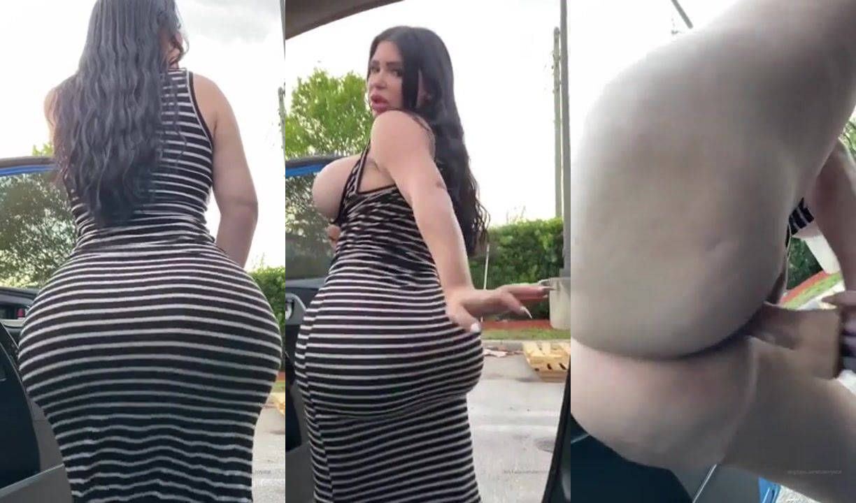 Crystal Lust Bir Yapay Penis İle Kendini Matkaplıyor
