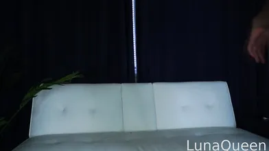 Luna Queen's Sex Machine Explodes With Cum