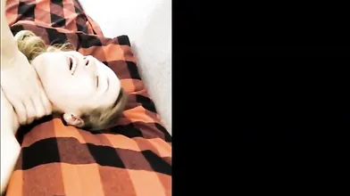 Sweetlbnd Chokes While Getting Drilled