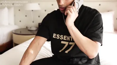 Awlivv Moans As She’s Taken In A Hotel Room