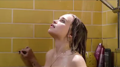 Emilia Clarke Takes Shower In The Morning