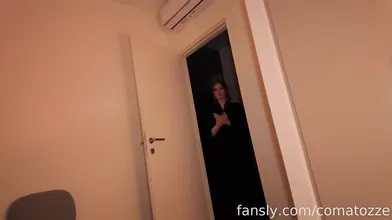 Comatozze Gets Creampied Before Bed
