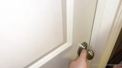 RedxxxSuede Does Anal After A Plug