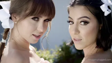Lena The Plug & Riley Reid’s Garden Threesome