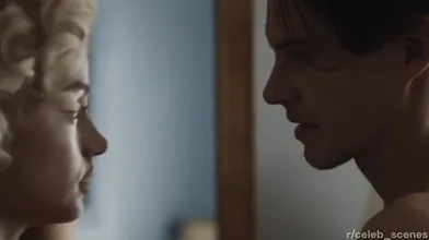 Ana De Armas Joins A Threesome