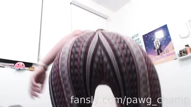Pawg Champ Shaking And Twerking Her Ass