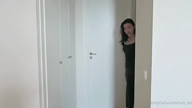 Ruth Lee Toys Her Pussy Twice And Squirts
