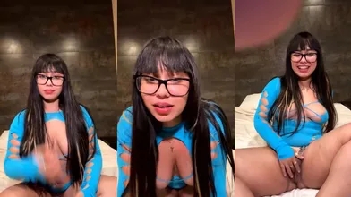 Roberta Franco Masturbates In A Hot Outfit