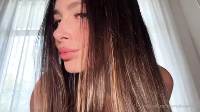 Caryn Beaumont Squirts After Masturbating