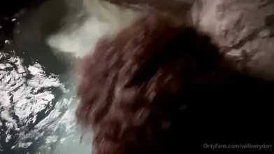 Willow Ryder Gets Railed In A Hot Tub