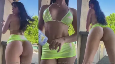 Jakara Bella Flashes Her Ass And Pussy