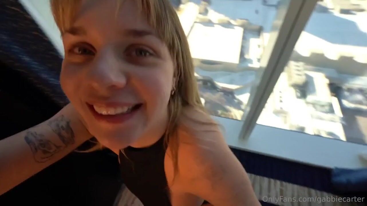 Секс-видео Gabbie Carter в отеле