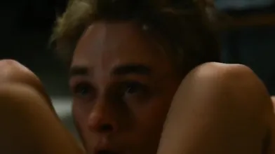 Sydney Sweeney Gets Fucked On The Couch