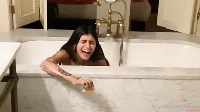 Mia Khalifa