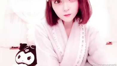 Venusangelic Gets Naked For A Fan Request