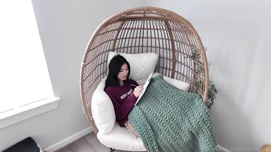 Lucy Mochi Makes A Cock Cum Inside Her Pussy