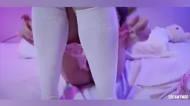 Sofi Coquita Fucks Her Big Dildo