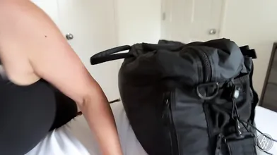 ANGELA WHITE - Busty Salope Baise Son Demi frere