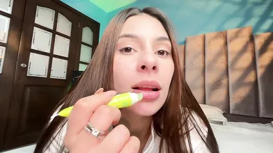 Nikol Foster Teases Her Kissable Lips