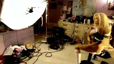 Clips From Kendra Wilkinson's Hot Photoshoot